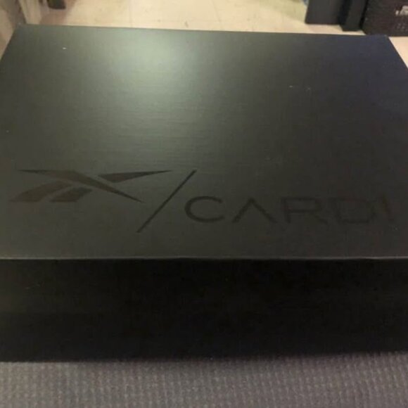 Cardi B x Reebok Classic Leather Shoes - Picture 4 of 4